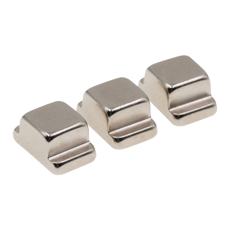 Magnes trwały o niestandardowym kształcie