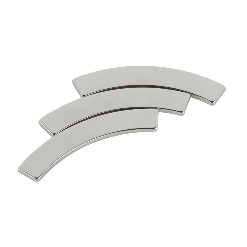 Silnik reflektorów samochodowych