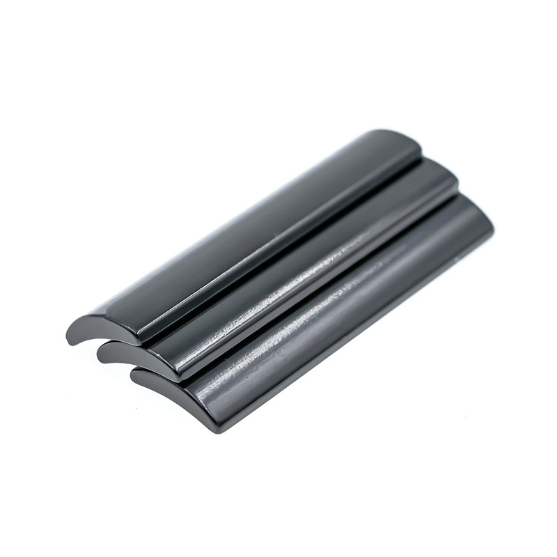 Magnes trwały łukowy/płytkowy/segmentowy