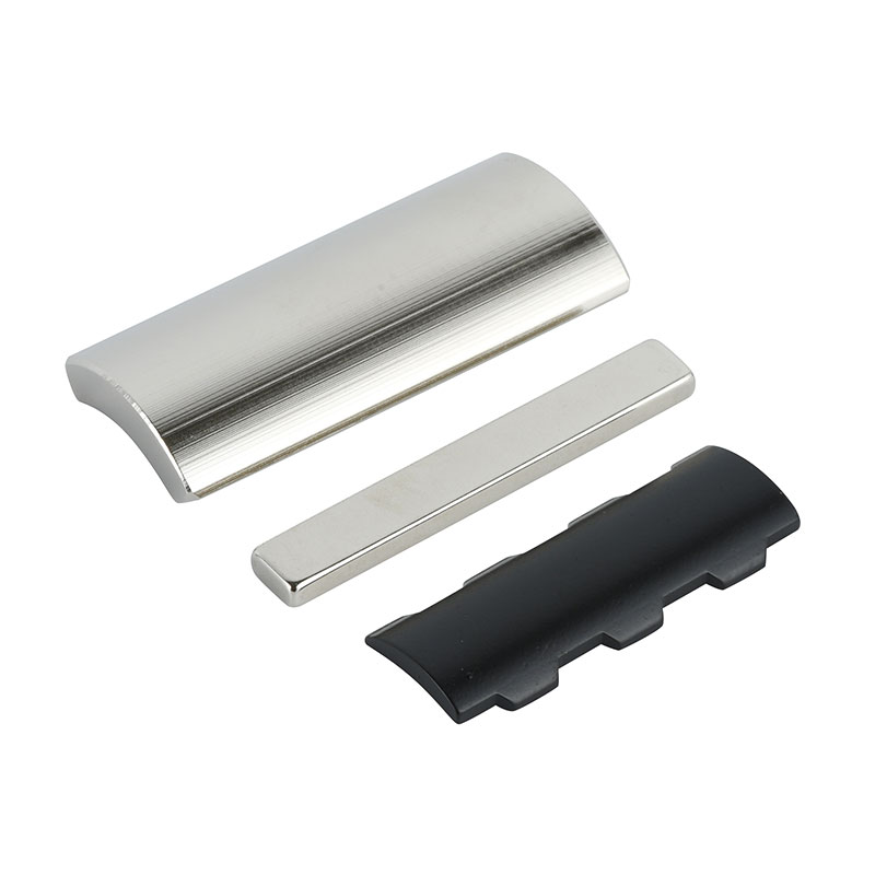 Magnes trwały o niestandardowym kształcie