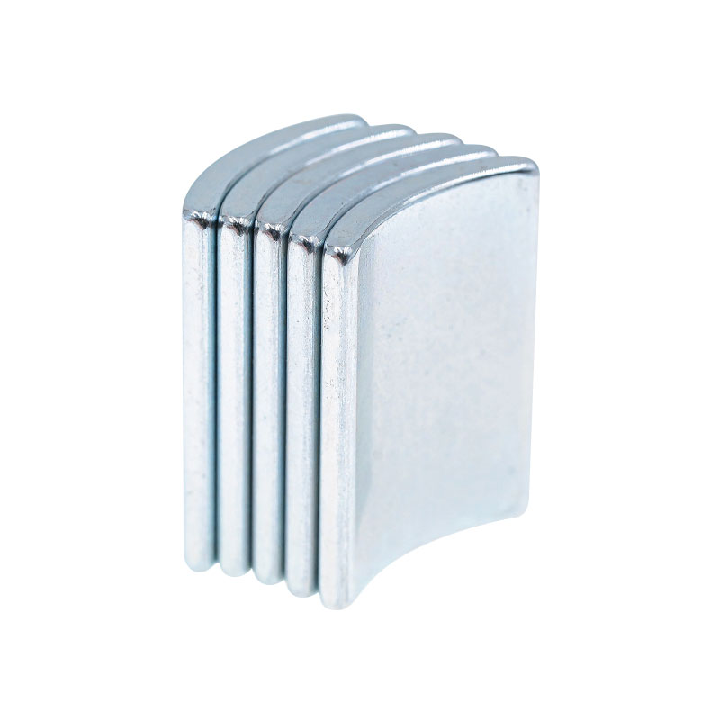 Magnes trwały łukowy/płytkowy/segmentowy